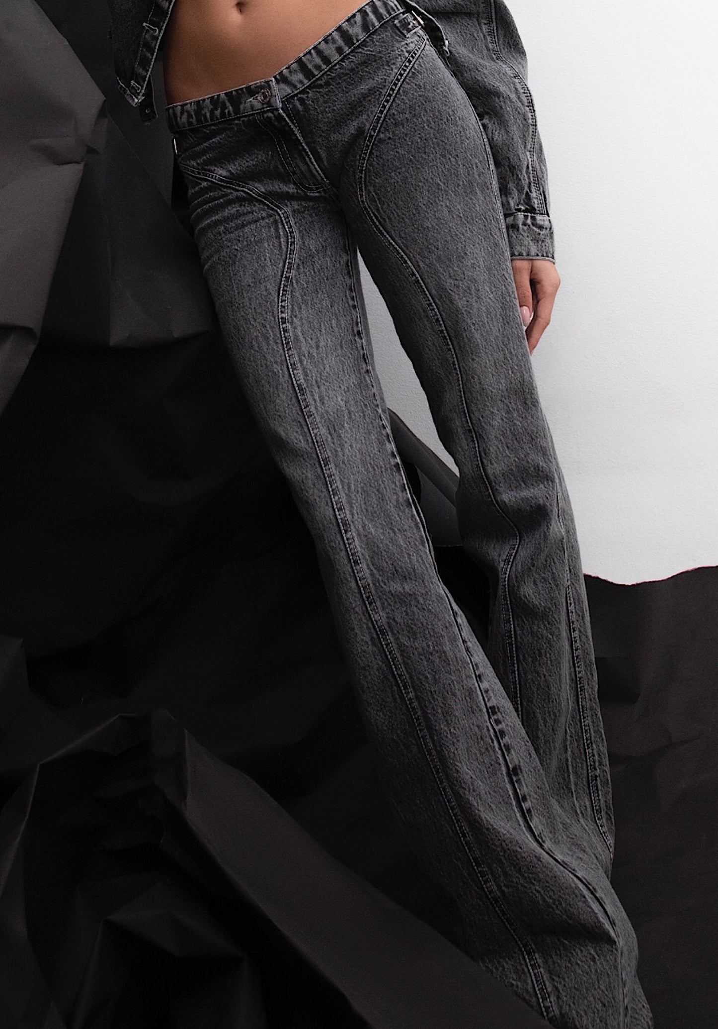 Smoky Jeans