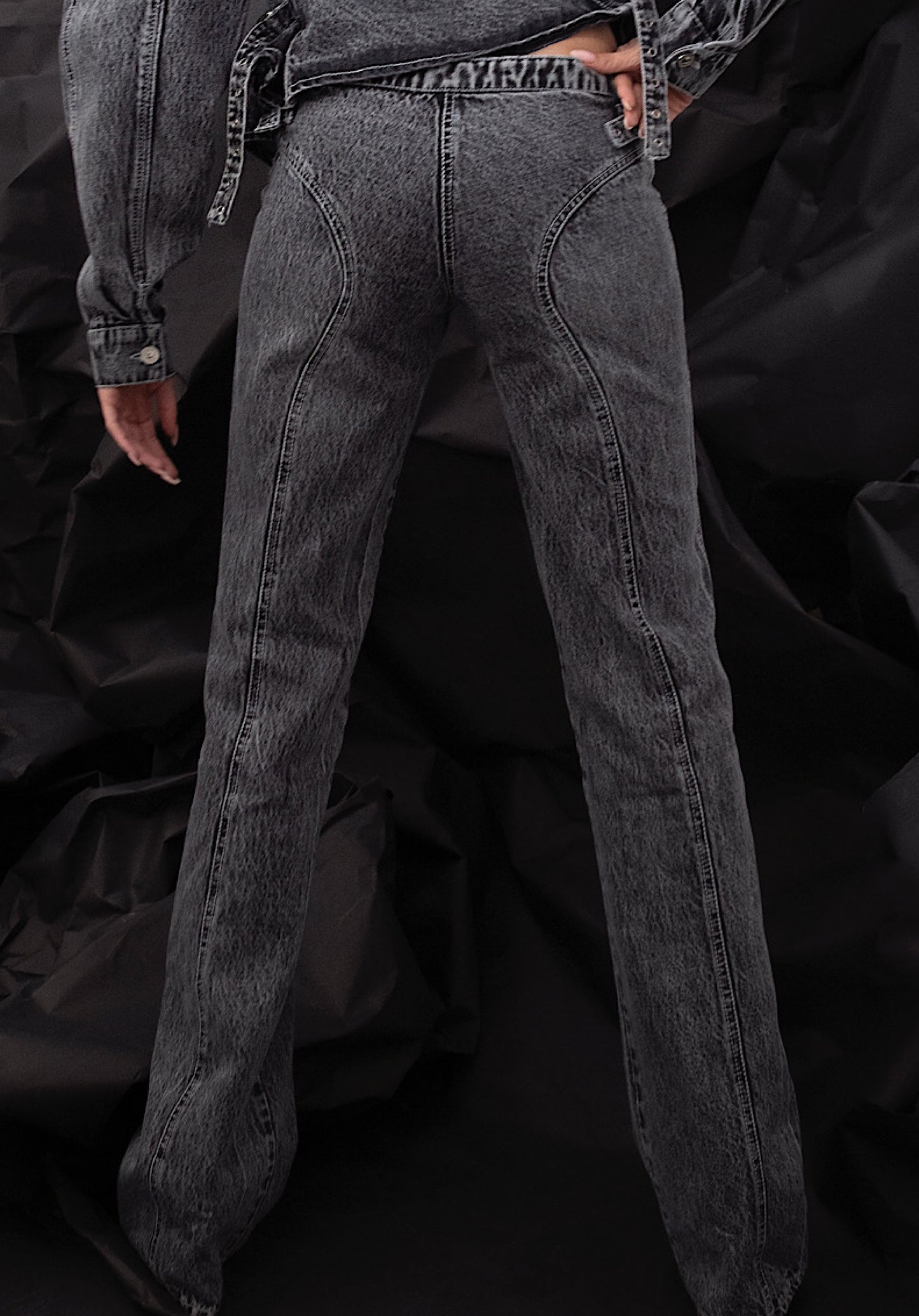 Smoky Jeans